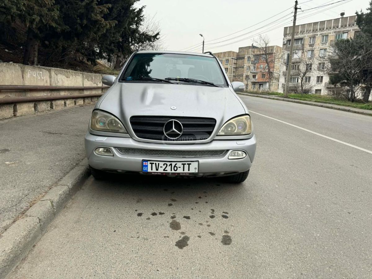 Mercedes-Benz ML 350 2003 — photo 2