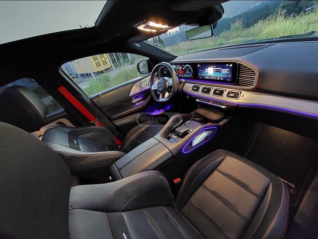 Mercedes-Benz GLE 53 2020 — photo 2