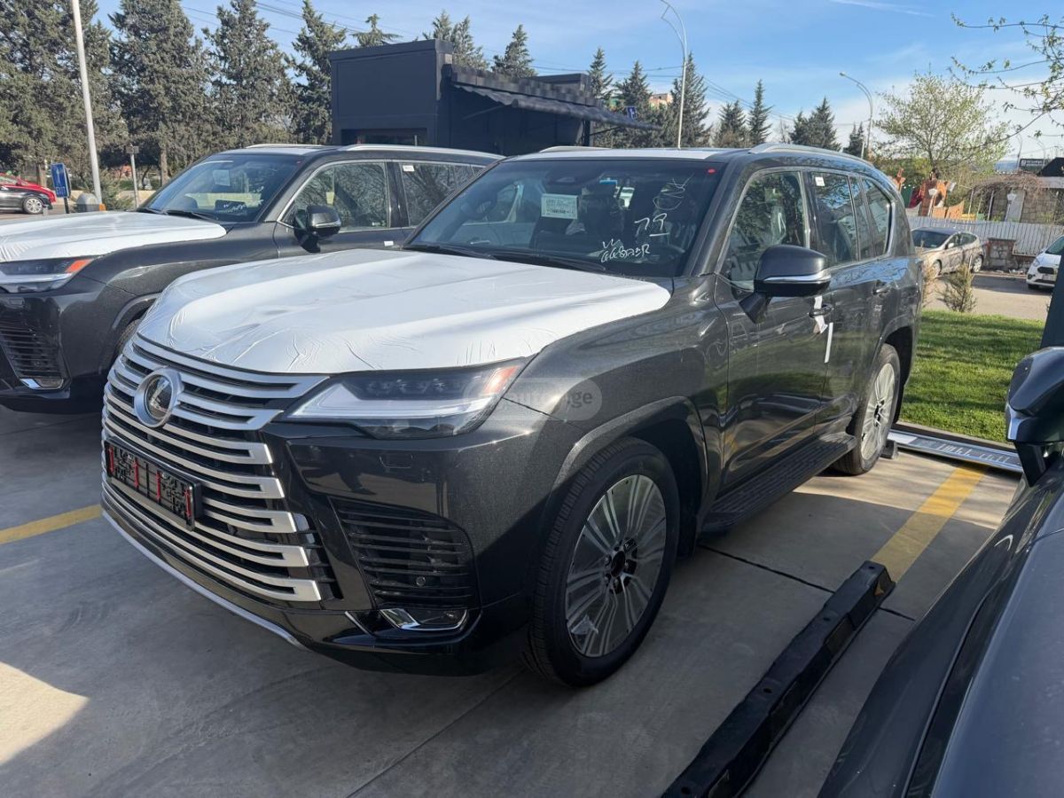 Lexus LX 500