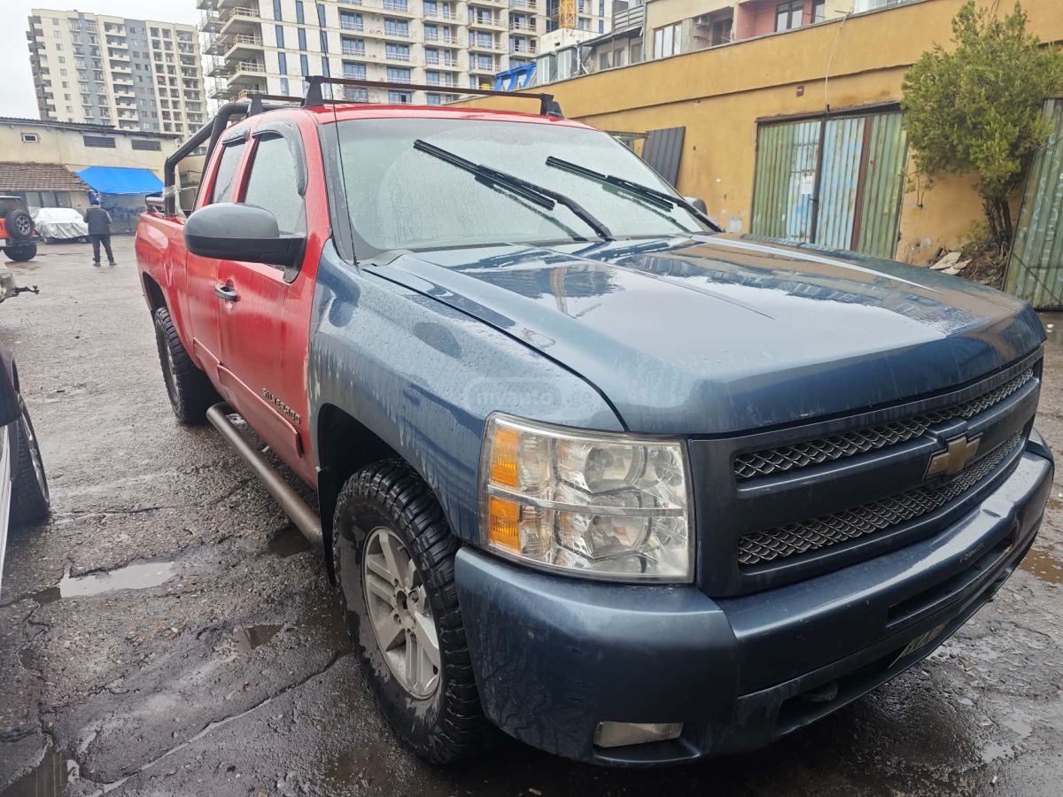 Chevrolet Silverado