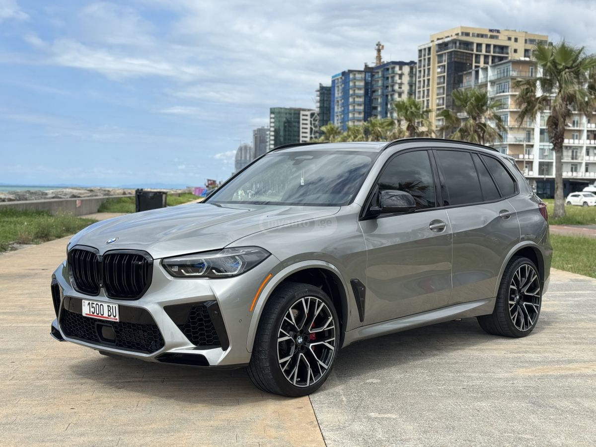 BMW X5 M 2023 — photo 2