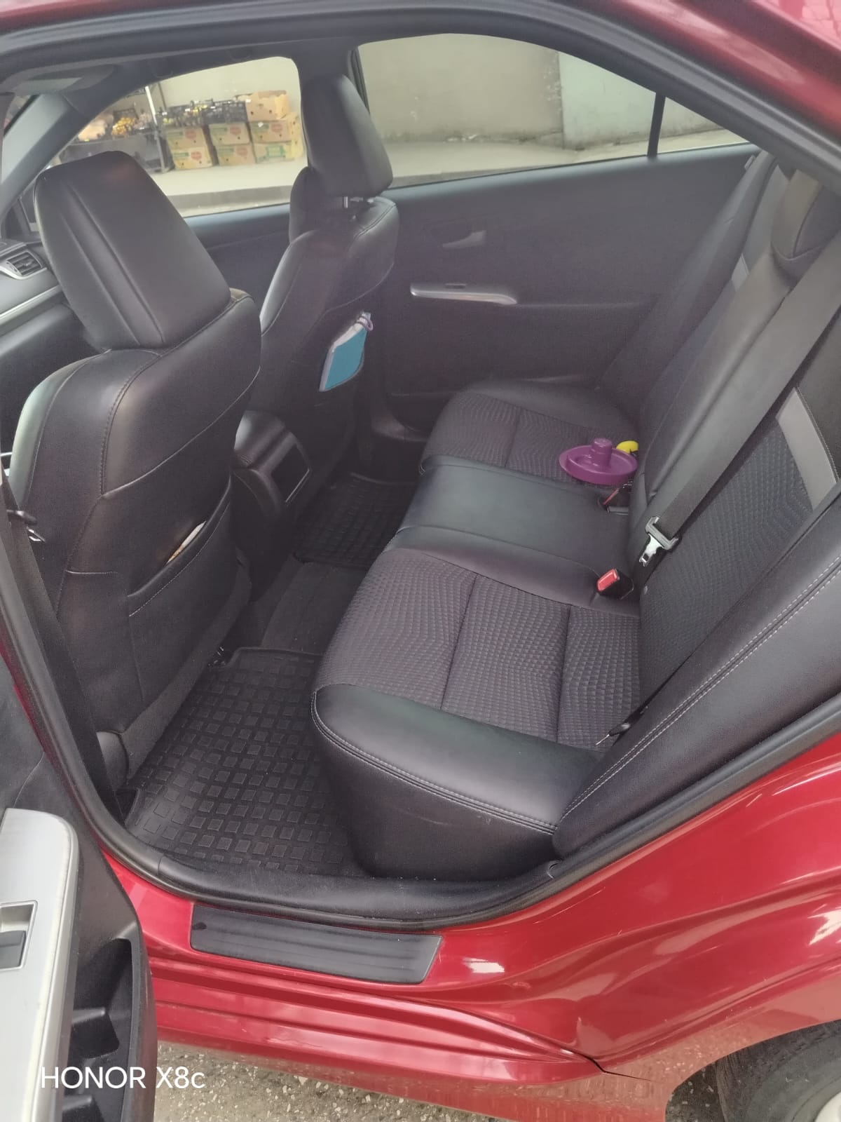 Toyota Camry 2014 — photo 2