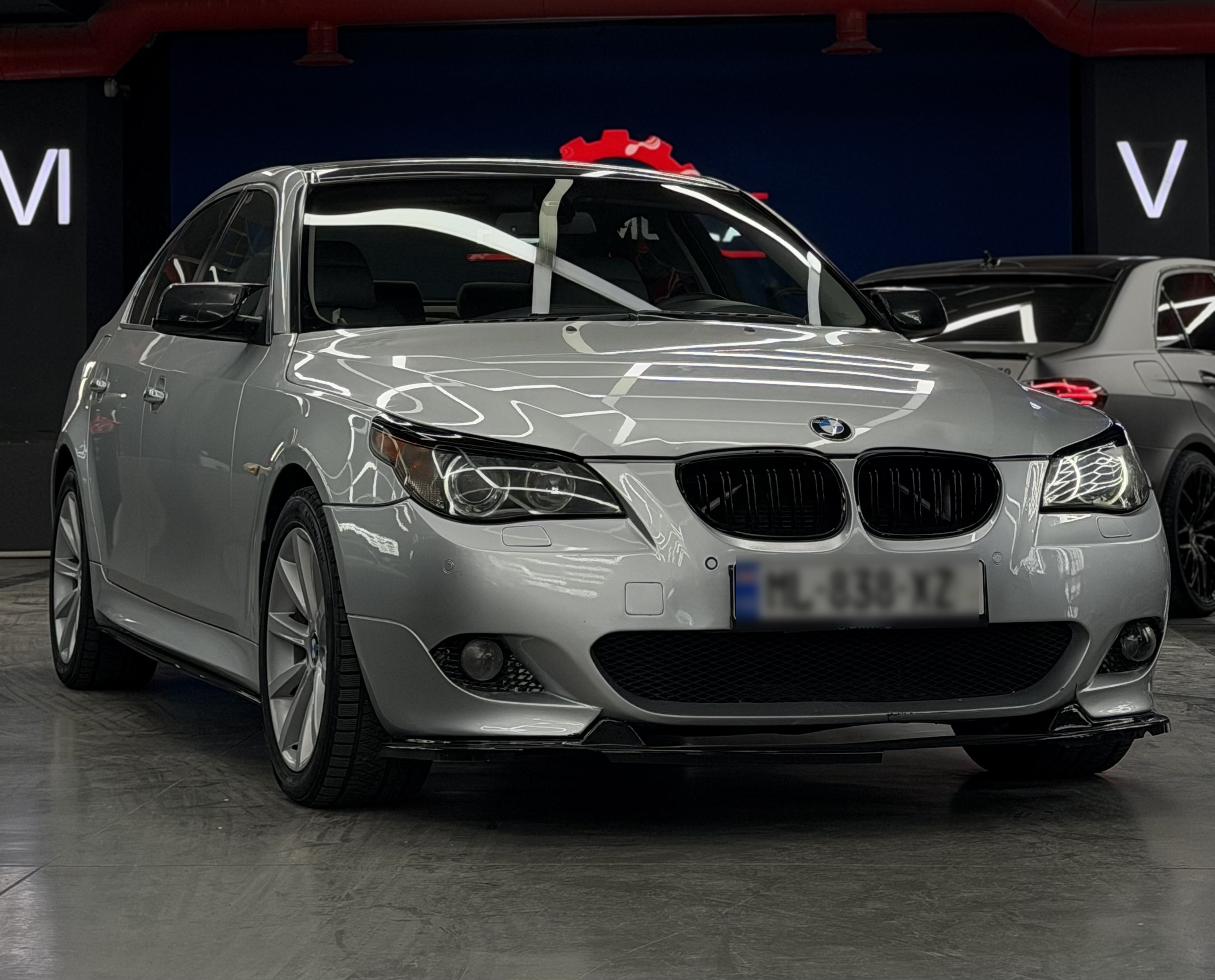 BMW 530 2005 — photo 2
