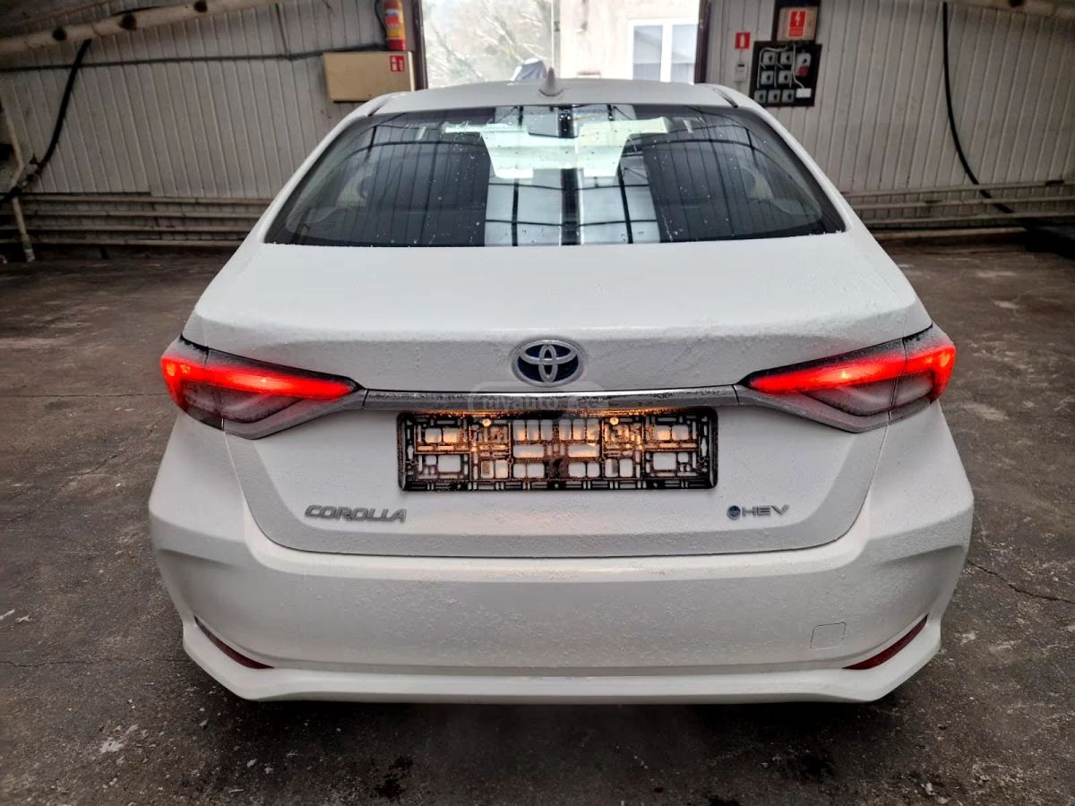 Toyota Corolla 2025 — photo 2