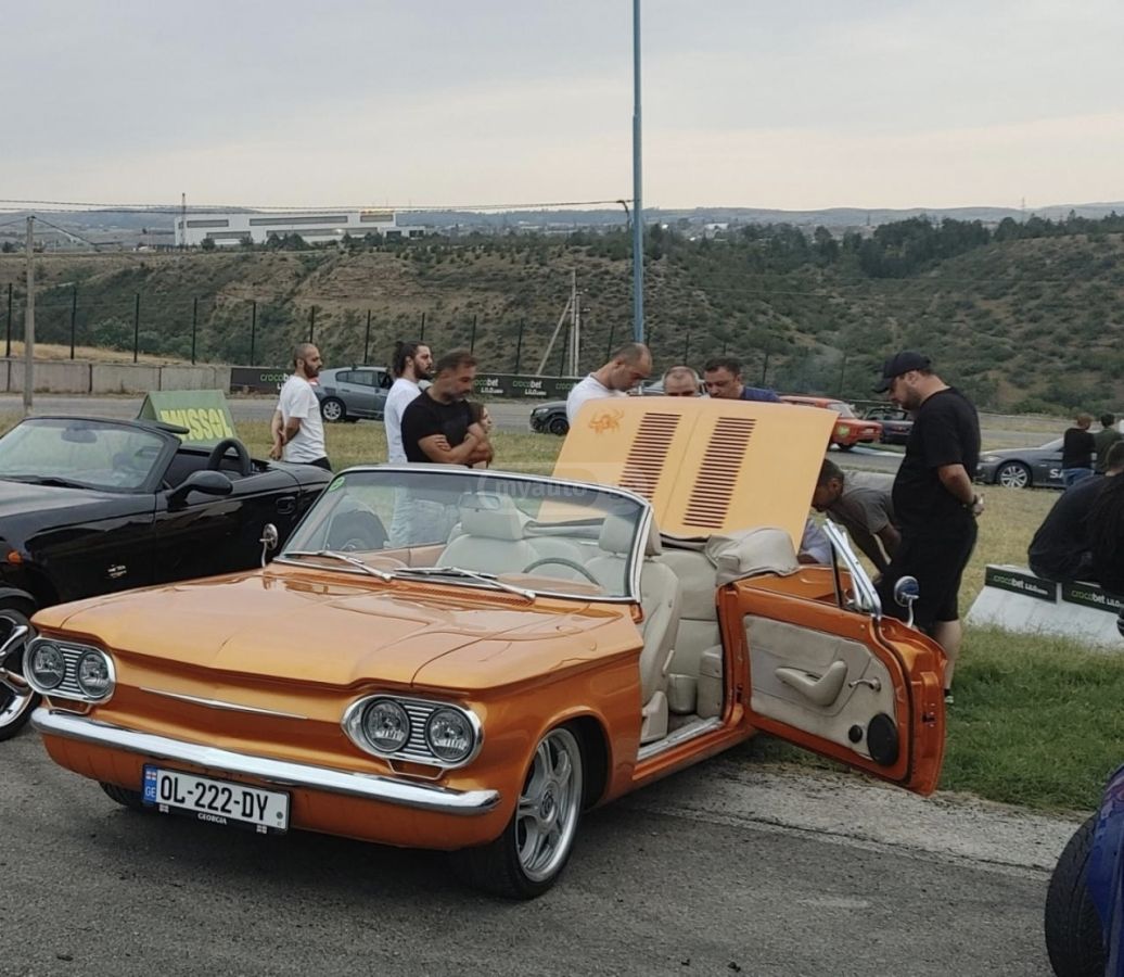 Chevrolet Corvair 1962 — photo 2