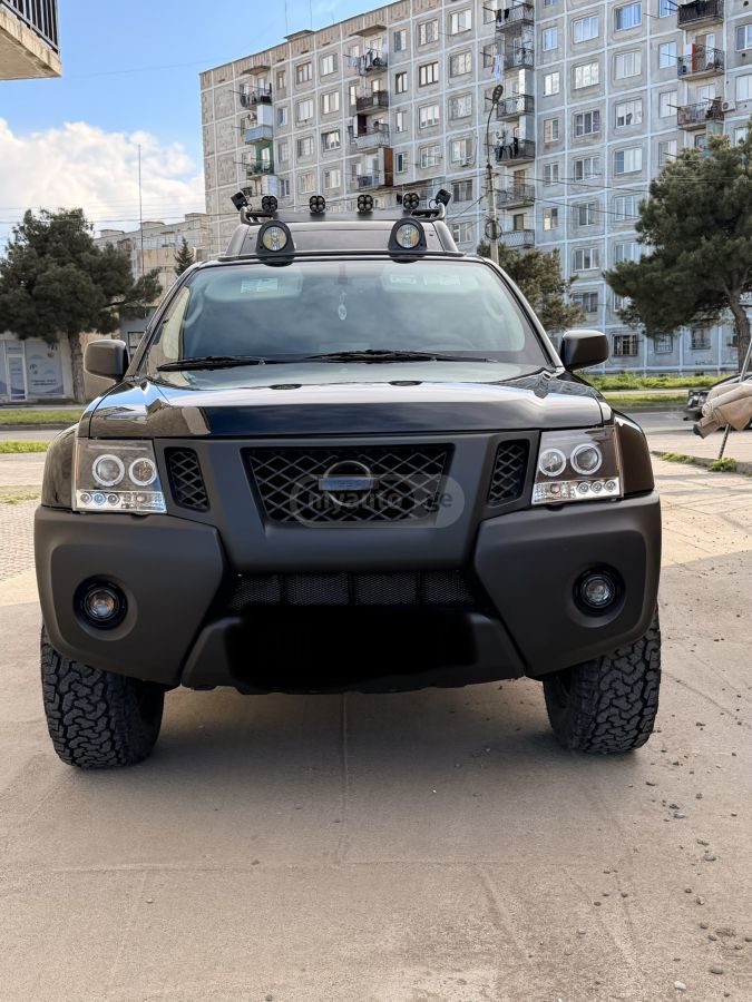 Nissan X-Terra 2011 — photo 2