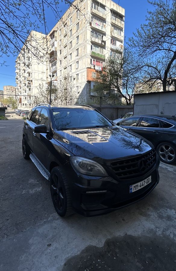 Mercedes-Benz ML 350 2015 — photo 2