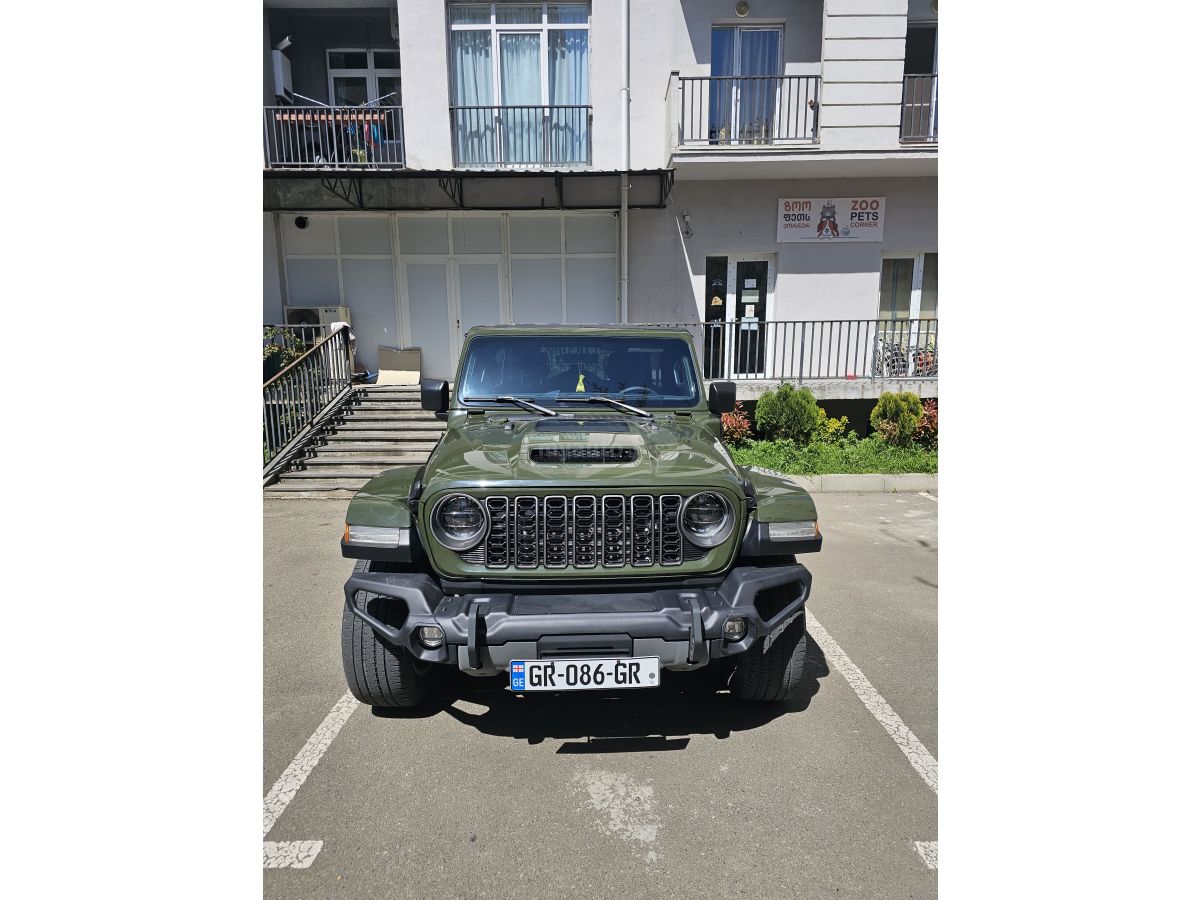Jeep Wrangler 2023 — photo 2