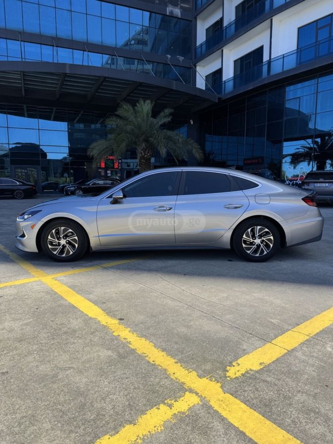 Hyundai Sonata 2021 — photo 2