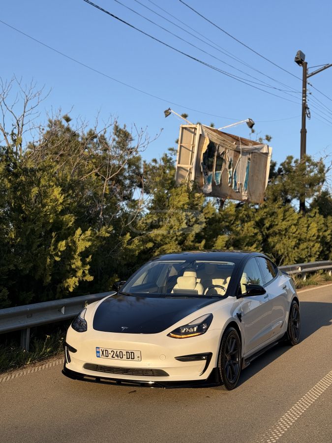 Tesla Model 3 2022 — photo 2