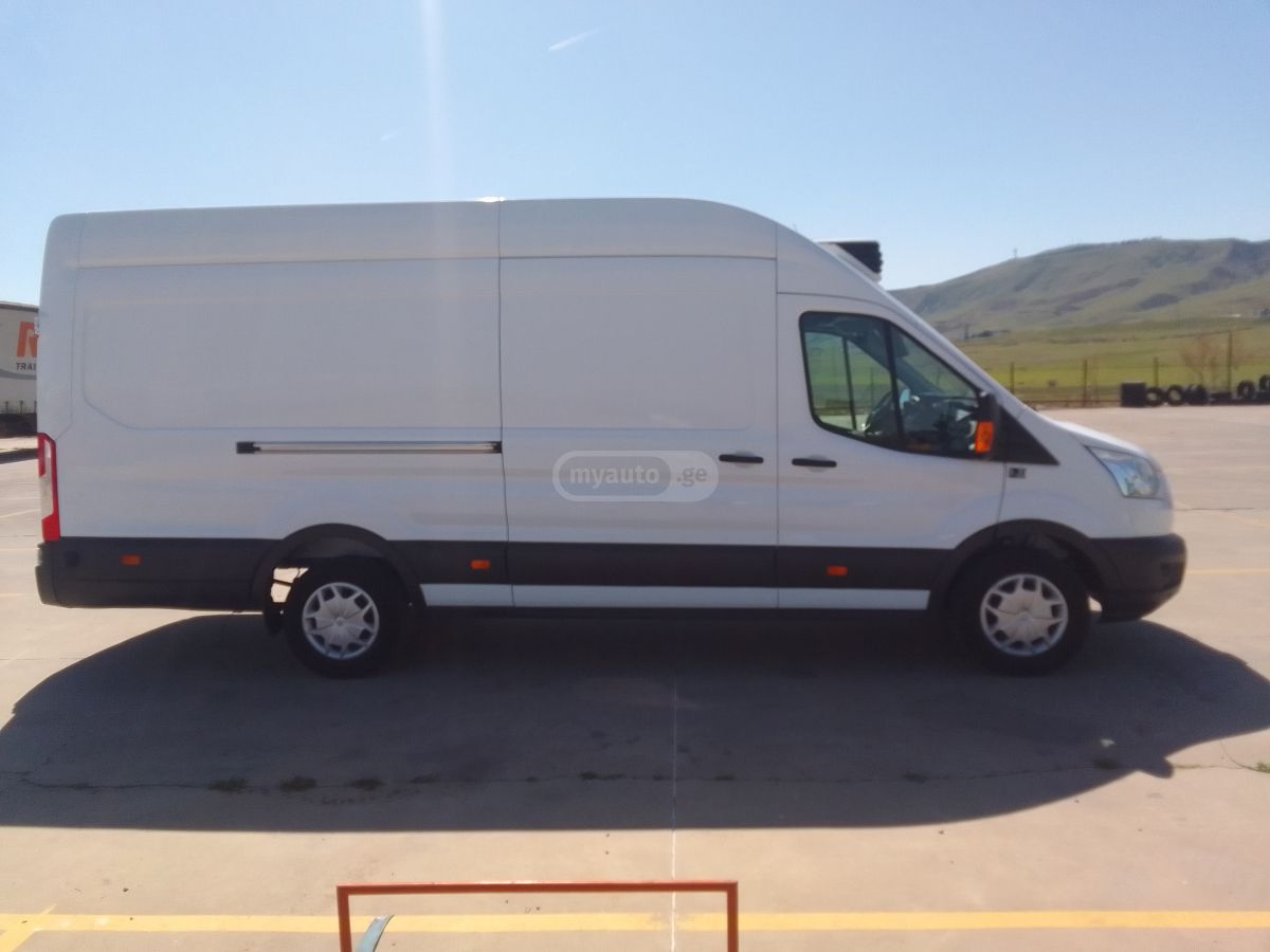 Ford Transit 2019 — photo 2
