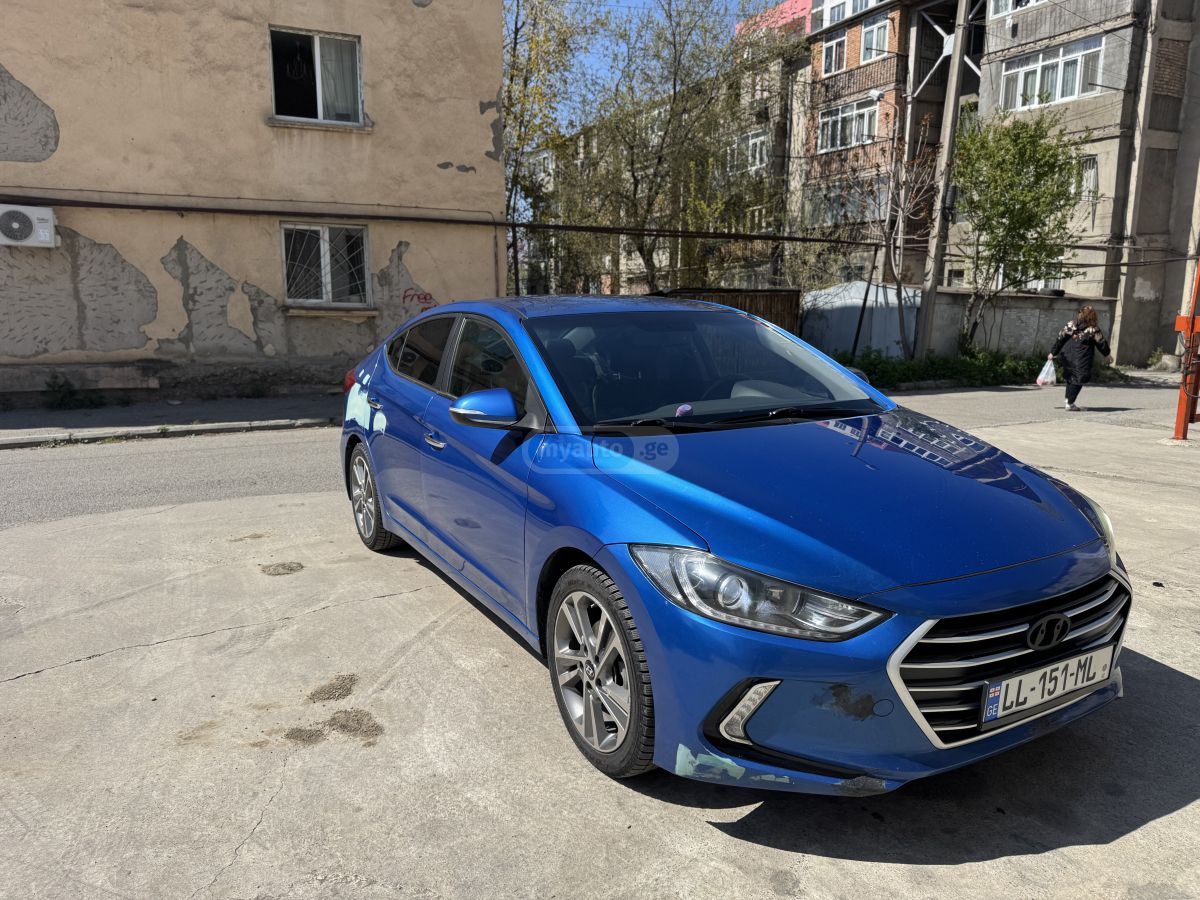 Hyundai Elantra