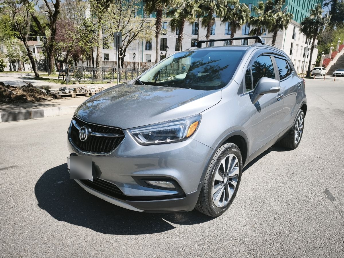 Buick Encore 2019 — photo 2