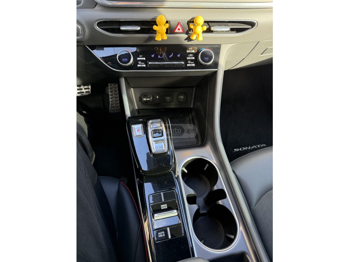 Hyundai Sonata 2020 — photo 2