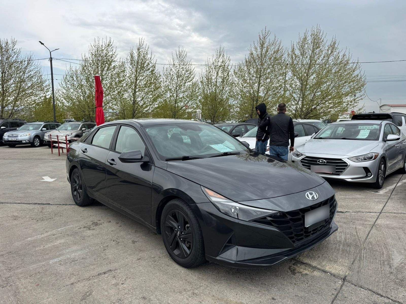 Hyundai Elantra 2021 — photo 2