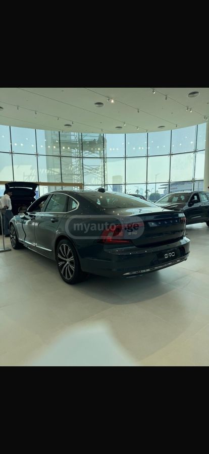 Volvo S90 2024 — photo 2