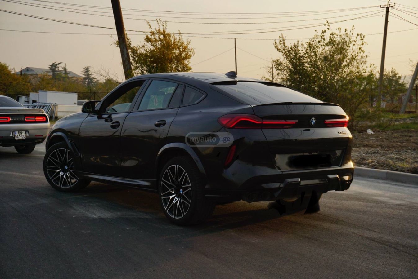 BMW X6 2023 — photo 2