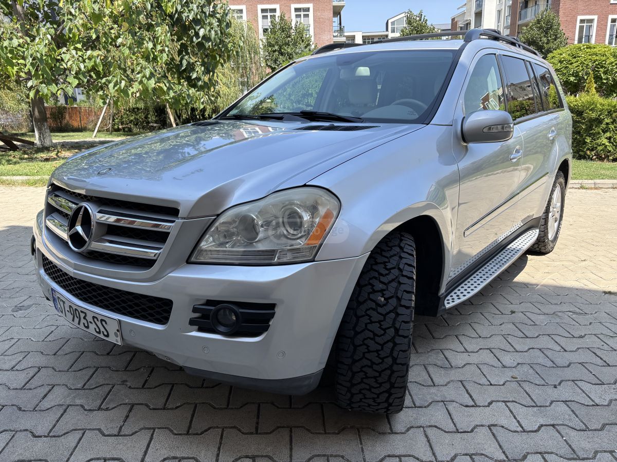 Mercedes-Benz GL 320