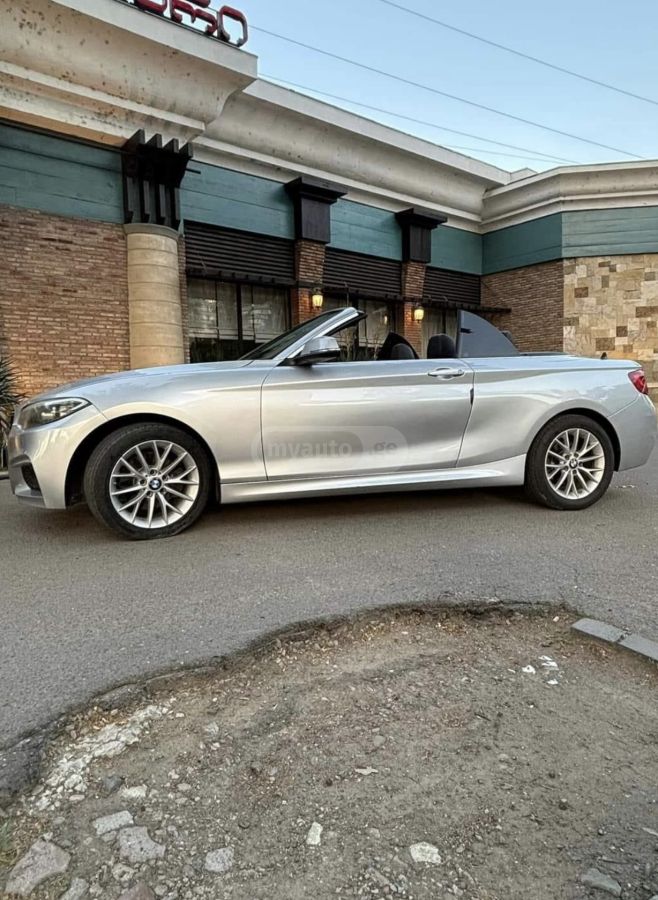 BMW 228 2016 — photo 2