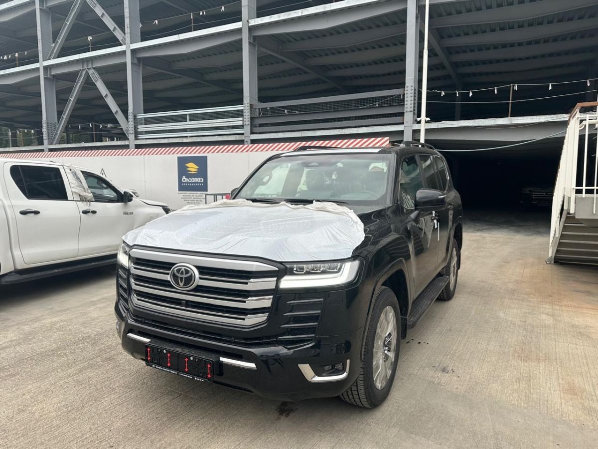 Toyota Land Cruiser 2026 — photo 2