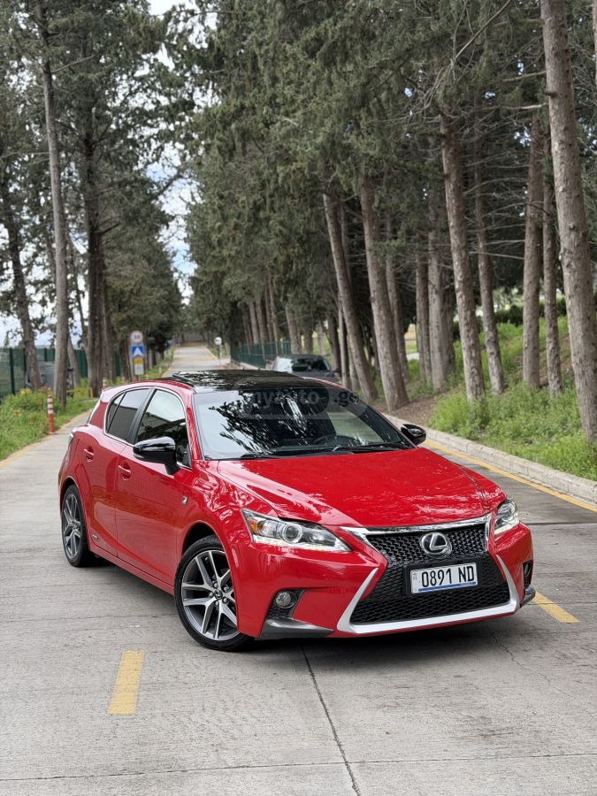 Lexus CT 200 h 2015 — photo 2