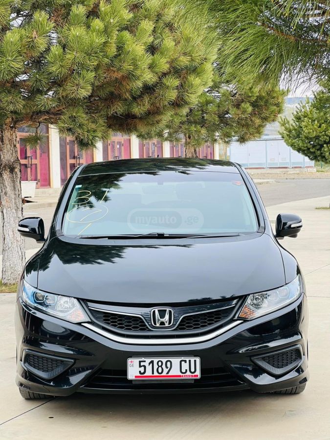 Honda Jade