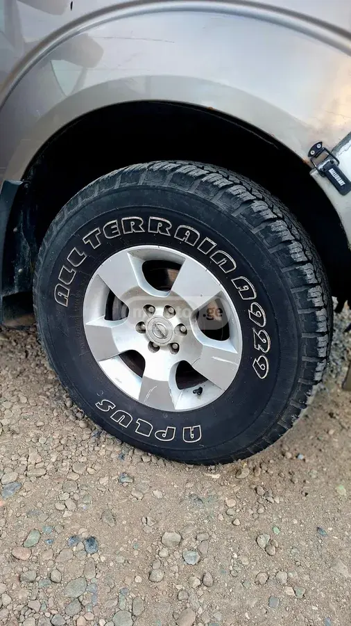 Nissan Pathfinder 2006 — photo 2