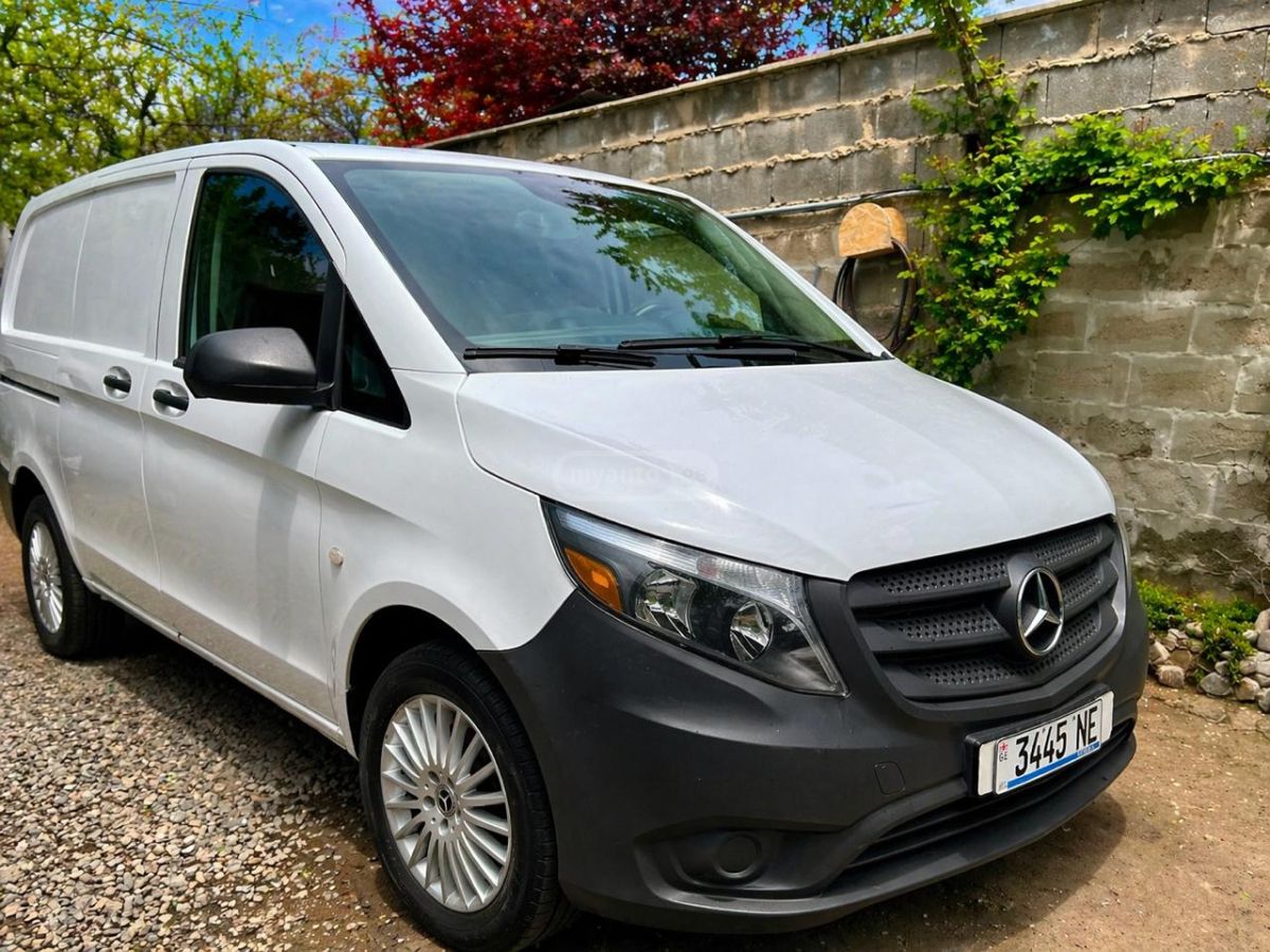 Mercedes-Benz Vito 2019 — photo 2