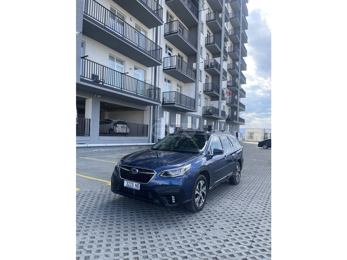Subaru Outback 2022 — photo 2