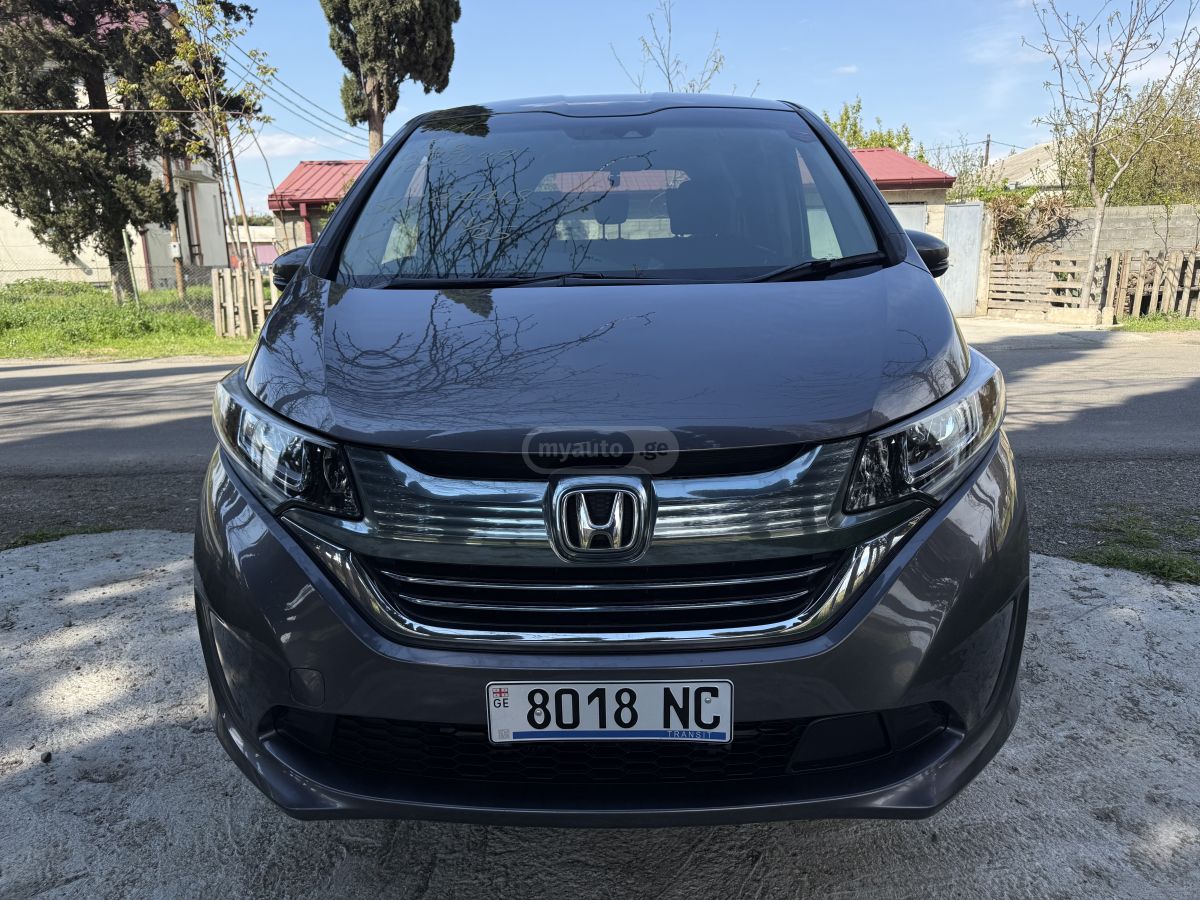 Honda Freed 2018 — photo 2