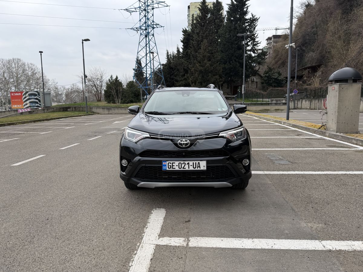 Toyota RAV4 2016 — photo 2