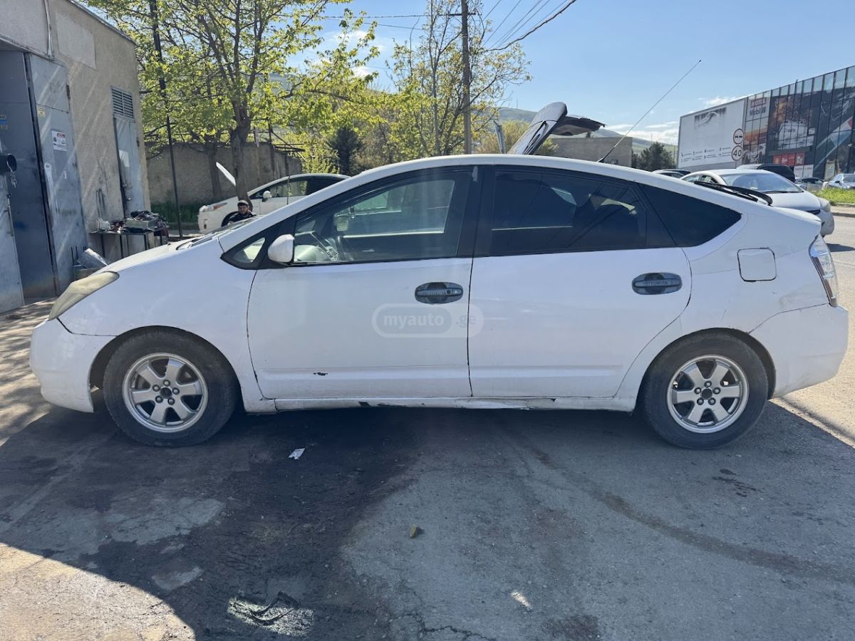 Toyota Prius 2007 — photo 2