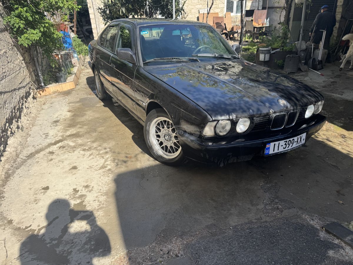 BMW 520