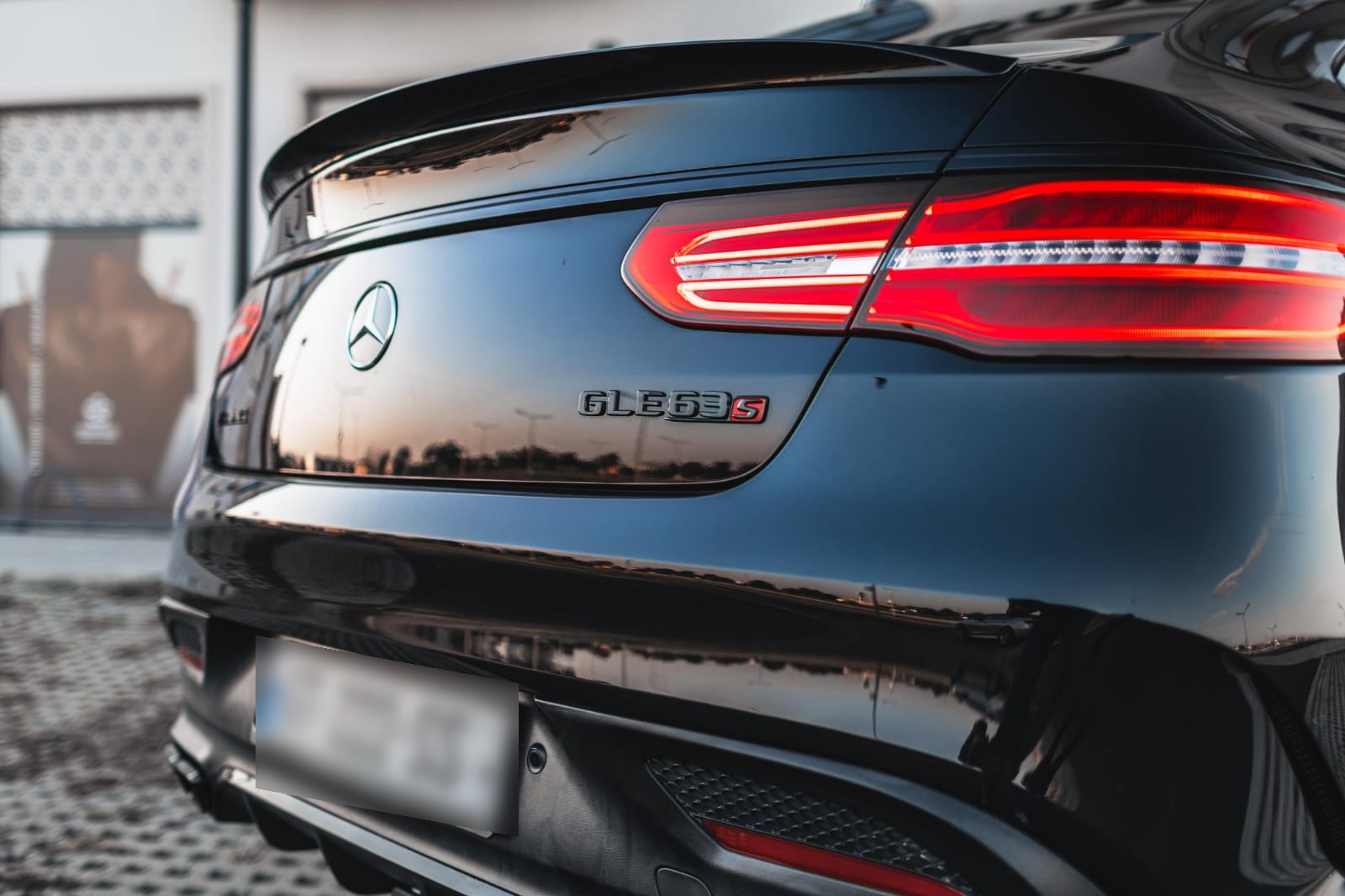 Mercedes-Benz GLE 63 AMG 2018 — photo 2