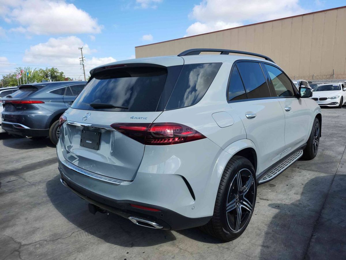 Mercedes-Benz GLE 350 2024 — photo 2