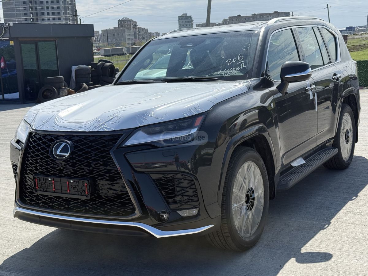 Lexus LX 500