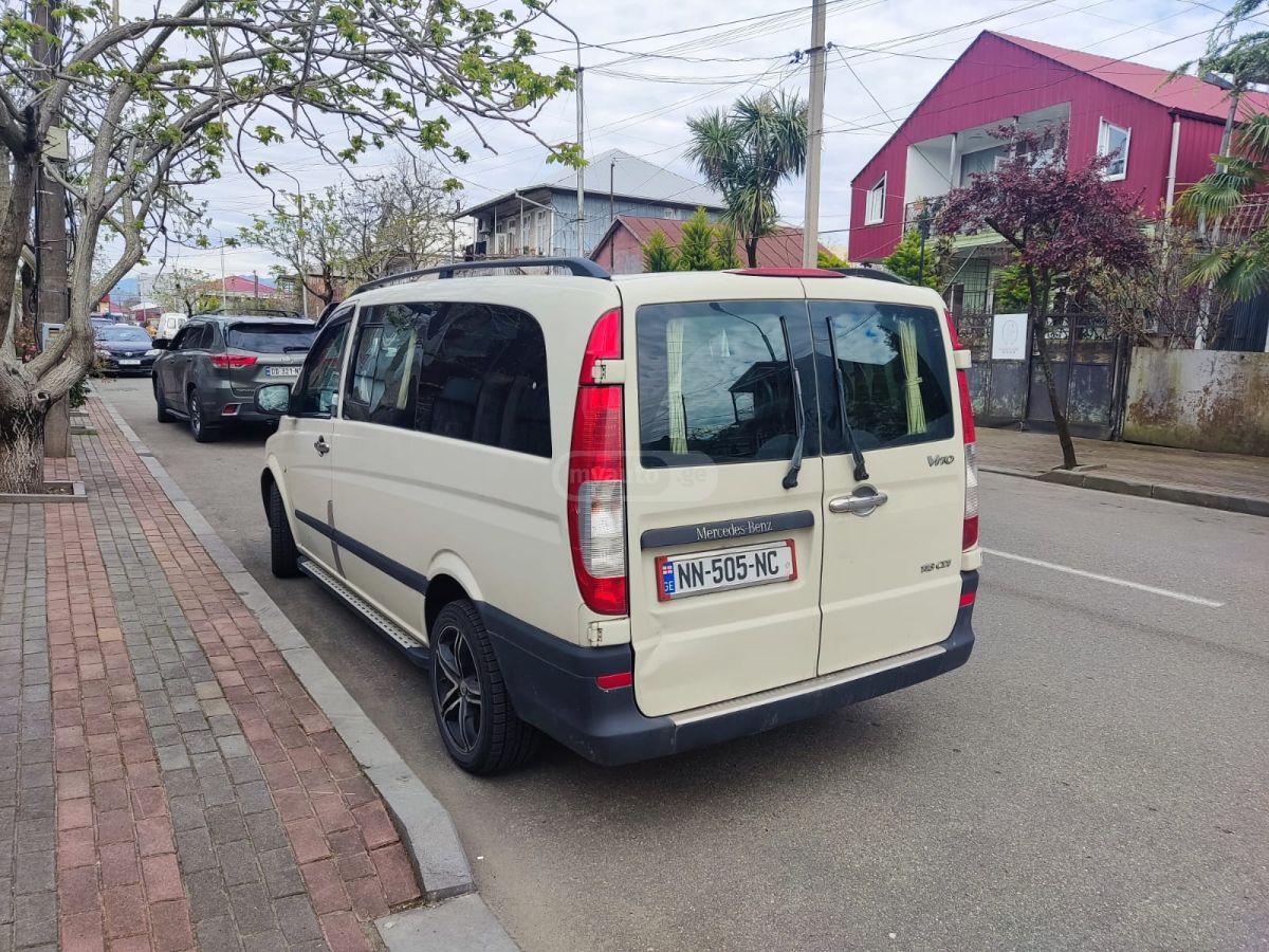 Mercedes-Benz Vito 2011 — photo 2