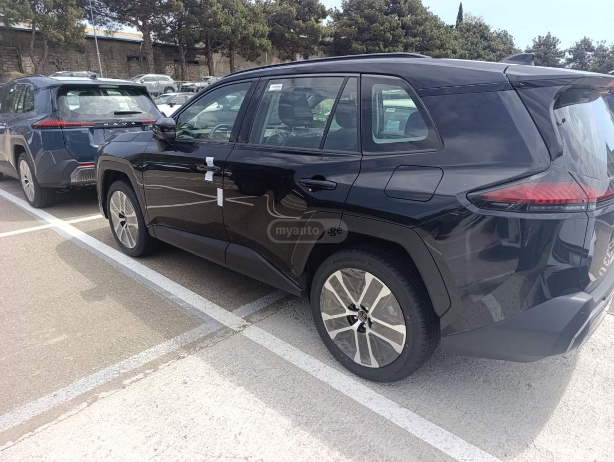 Toyota RAV4 2026 — photo 2