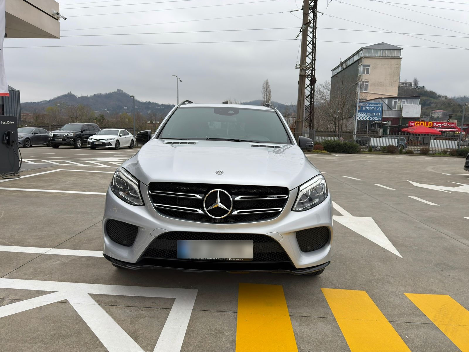 Mercedes-Benz GLE 43 AMG 2017 — photo 2