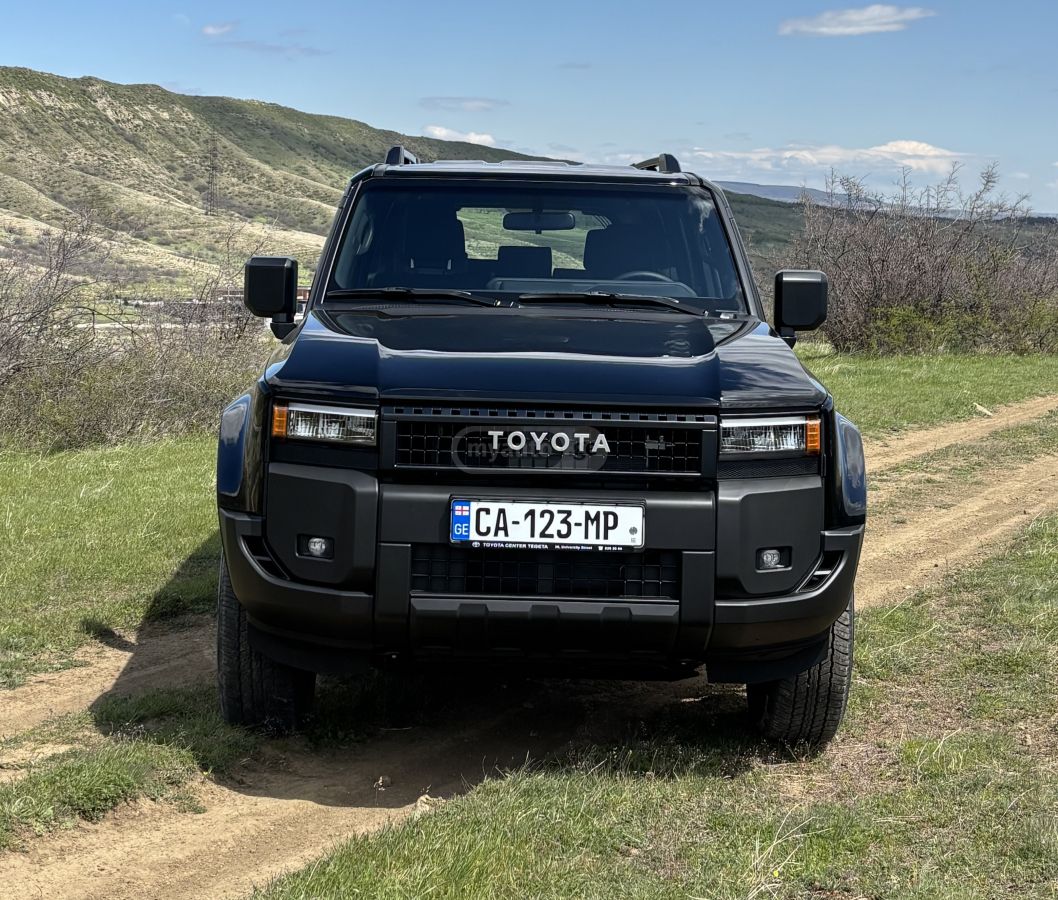 Toyota Land Cruiser Prado 2026 — photo 2
