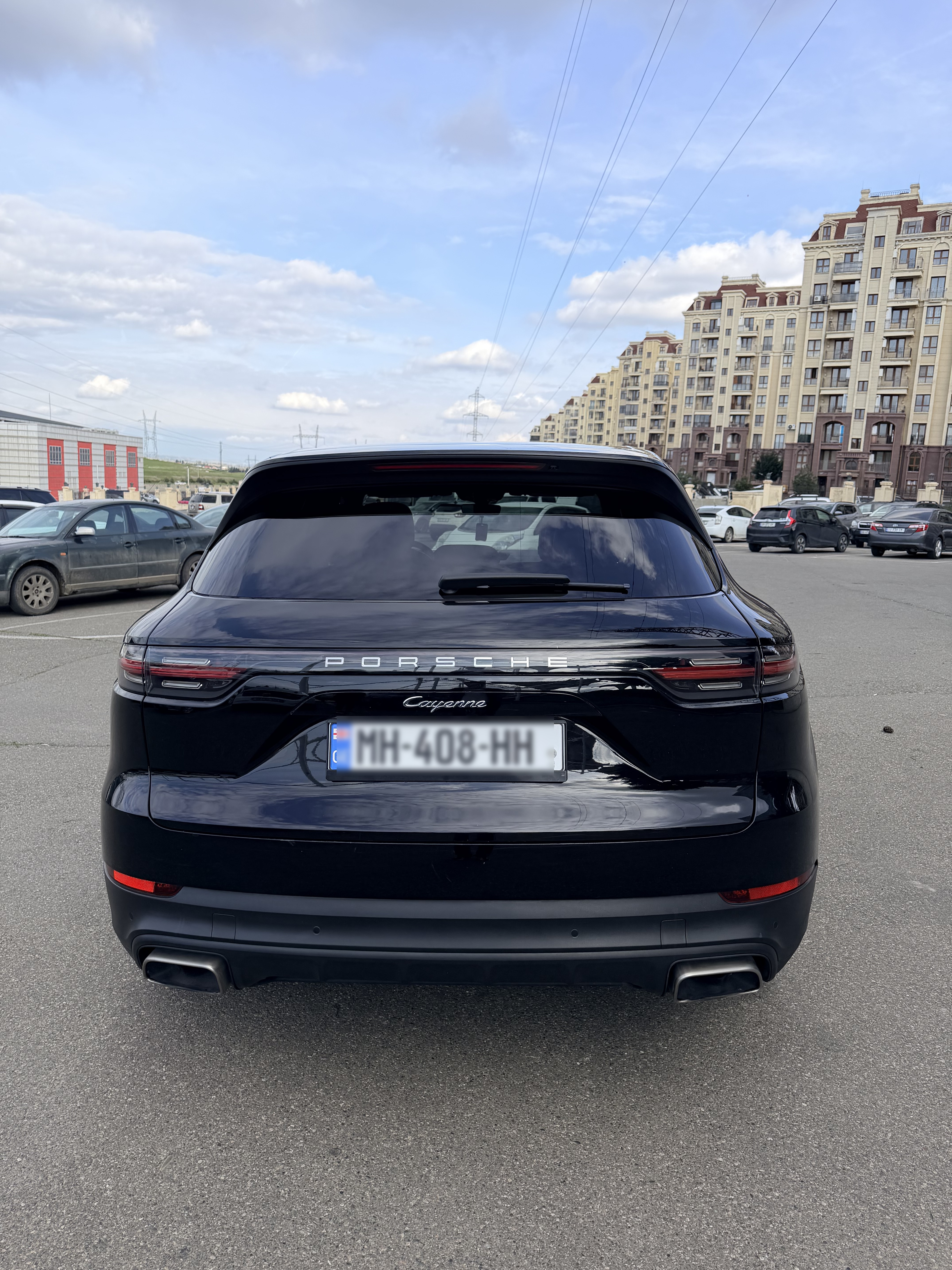 Porsche Cayenne 2019 — photo 2