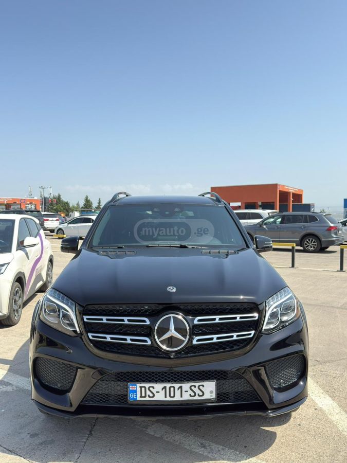Mercedes-Benz GLS 550 2017 — photo 2