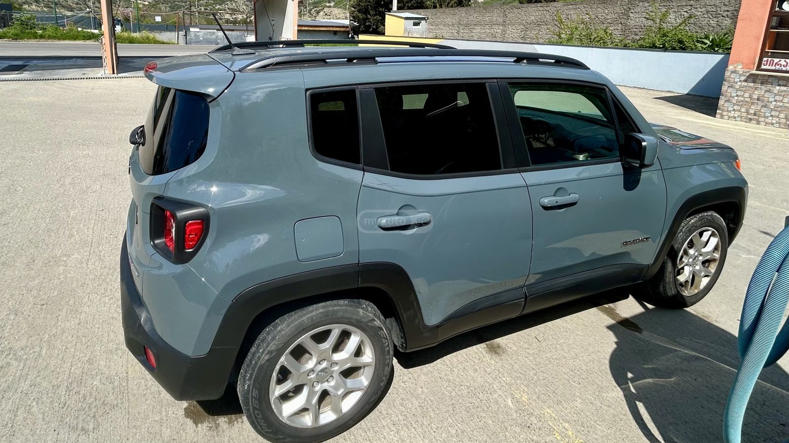 Jeep Renegade 2016 — photo 2