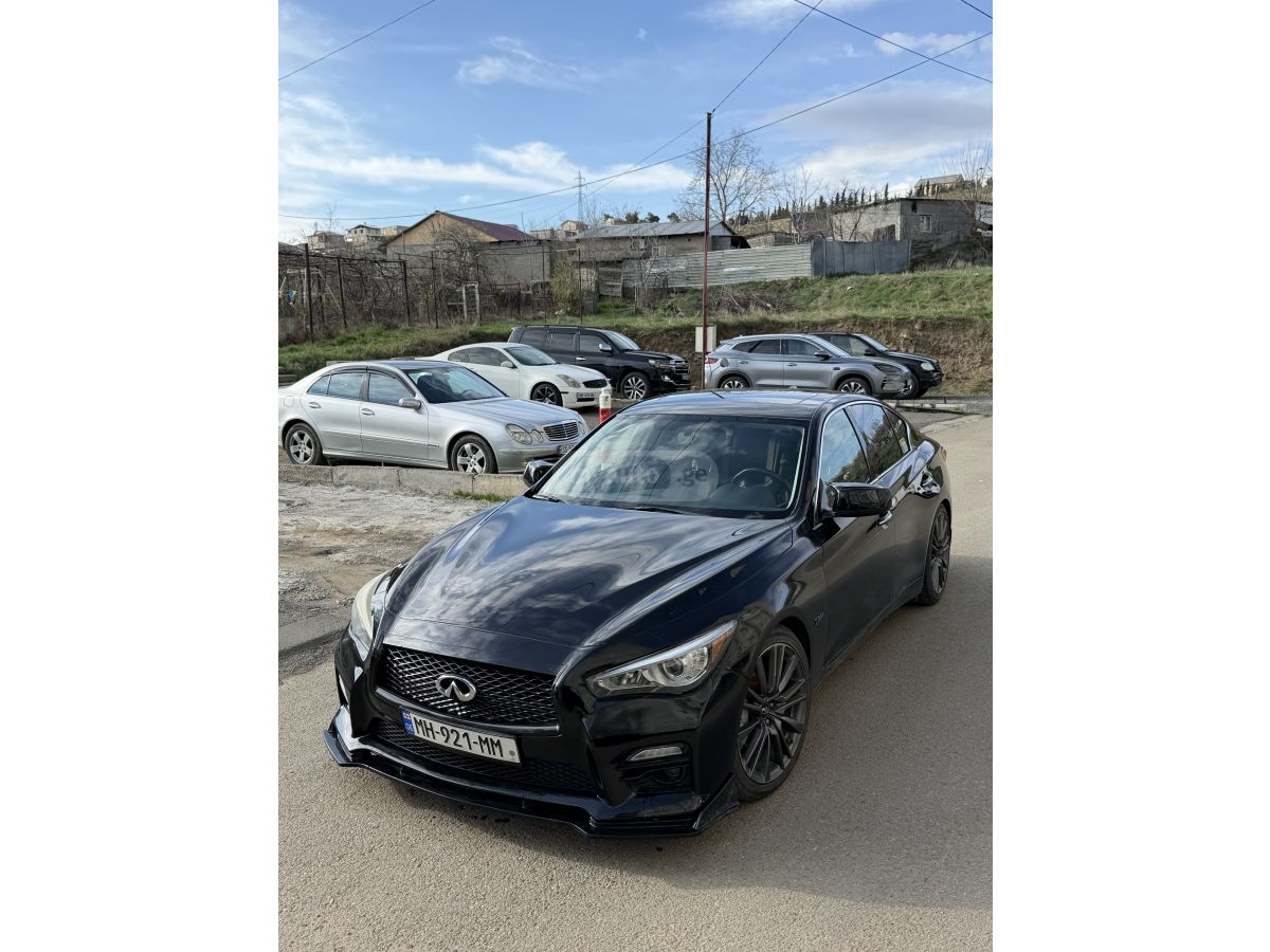 Infiniti Q 50