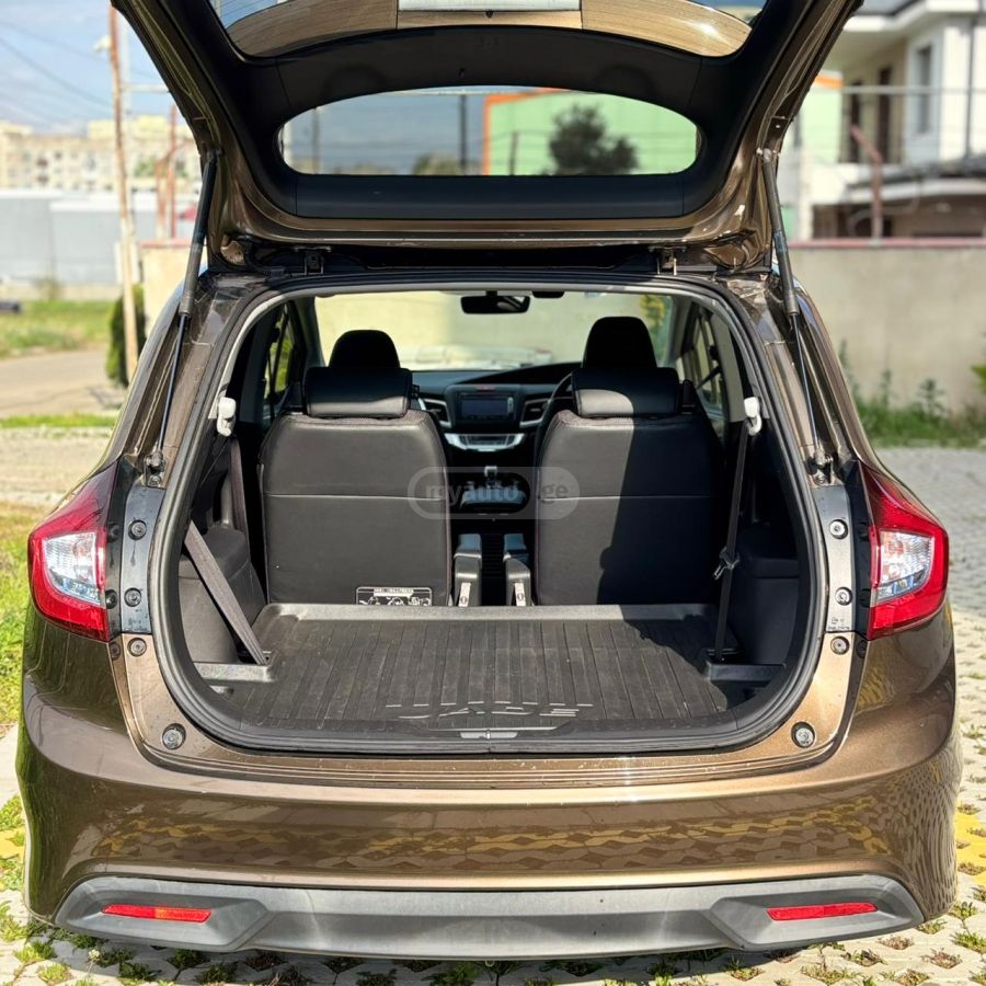 Honda Jade 2015 — photo 2