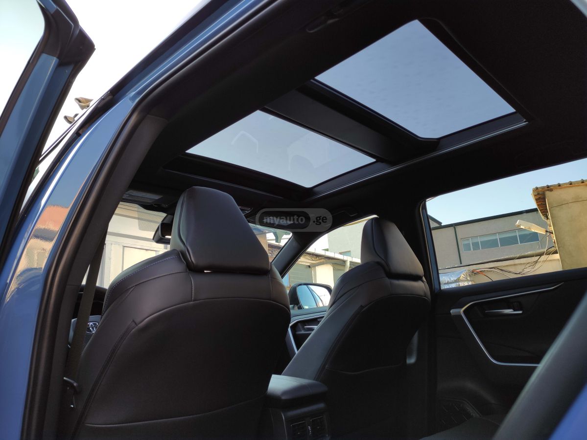 Toyota RAV 4 2023 — photo 2
