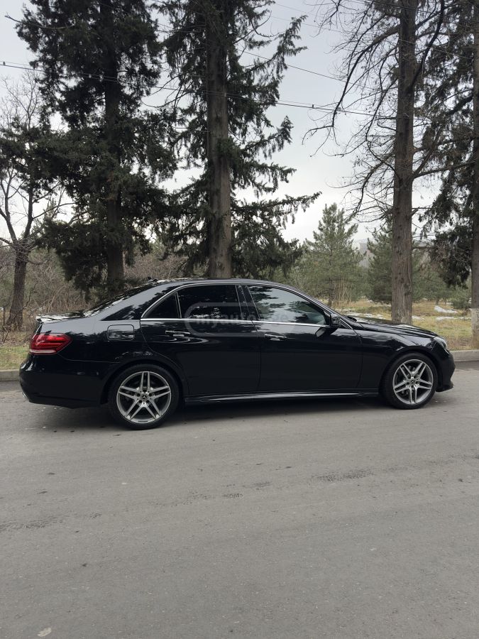 Mercedes-Benz E 350 2014 — photo 2