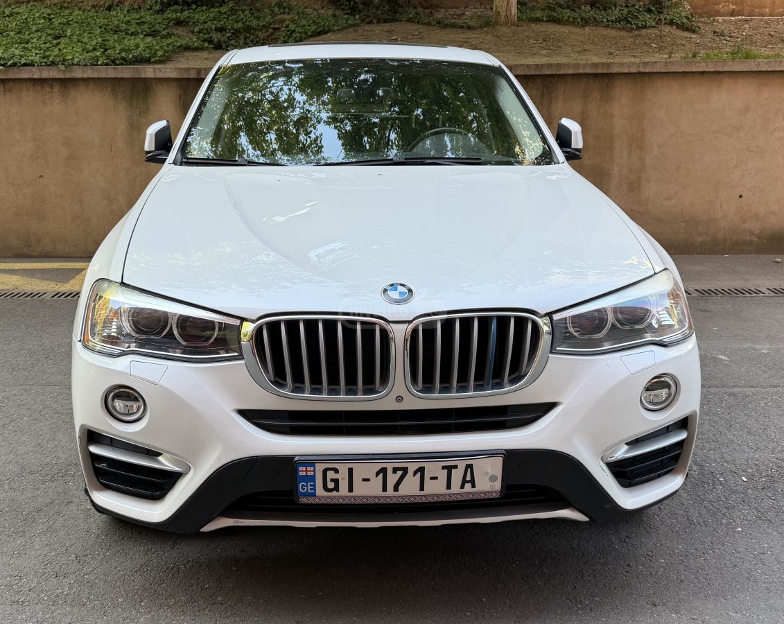 BMW X4 2015 — photo 2