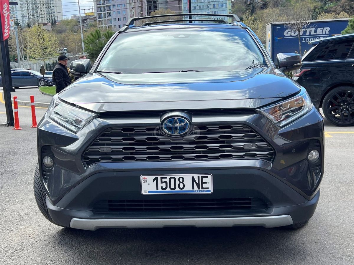 Toyota RAV4 2020 — photo 2