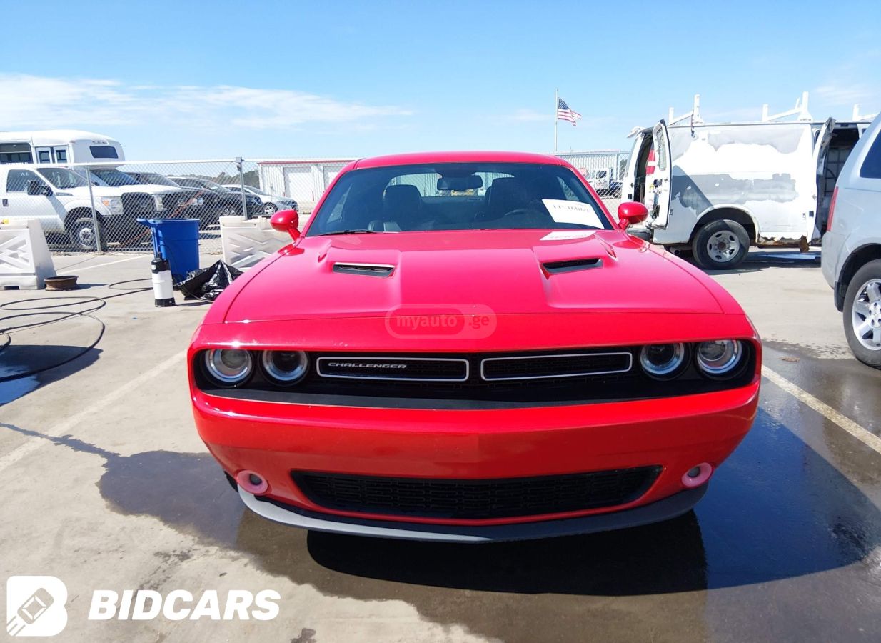 Dodge Challenger